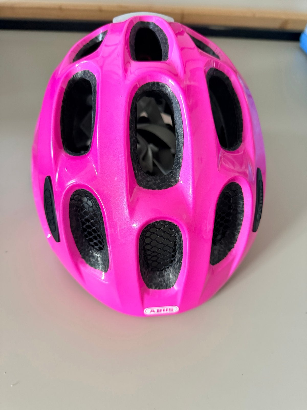 Roze ABUS fietshelm voor kinderen - Zo goed als nieuw, Ophalen of Verzenden, Zo goed als nieuw, Overige maten, Jongen of Meisje