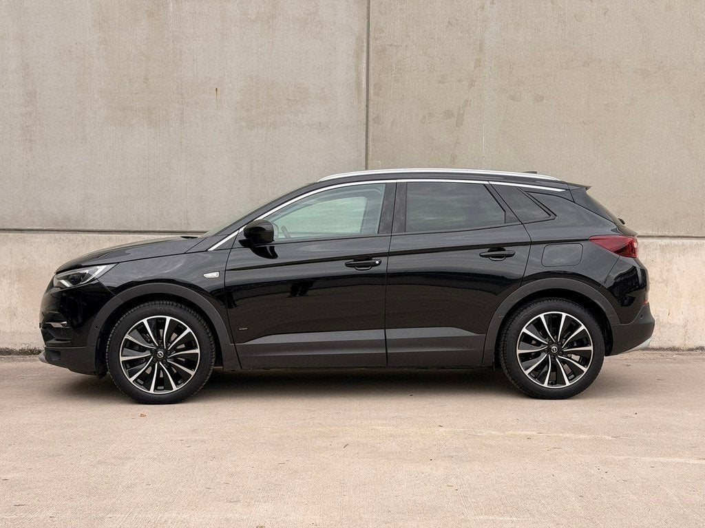 Opel Grandland X 1.6 Turbo Hybrid Ultimate Trekh 360 Virtual, Auto's, Opel, 4 cilinders, Automatische klimaatregeling, Zwart, Bedrijf