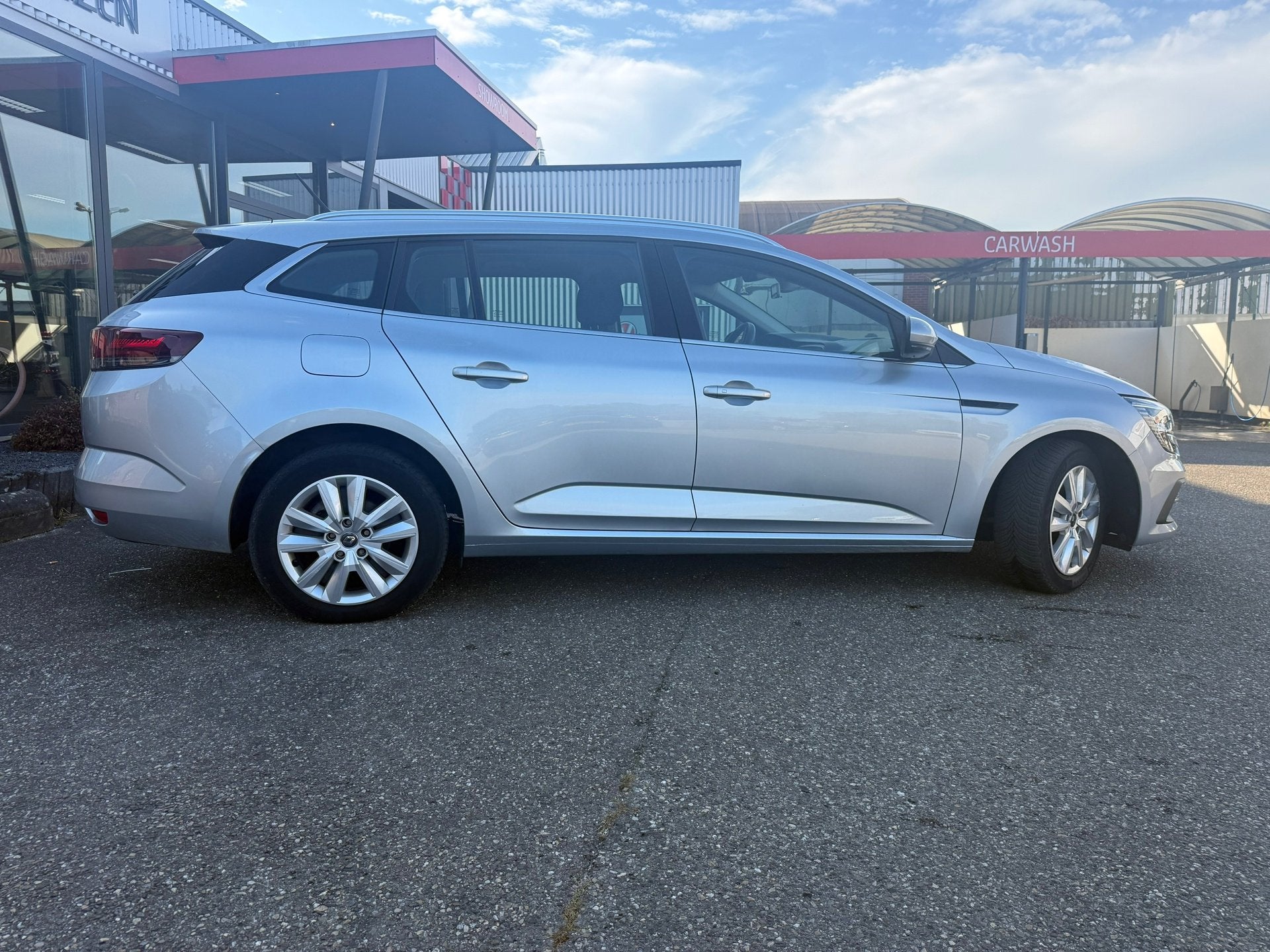 Renault Mégane Estate 1.3 TCe Business Zen|Rijklaar prijs|C, Voorwielaandrijving, Gebruikt, 4 cilinders, Origineel Nederlands