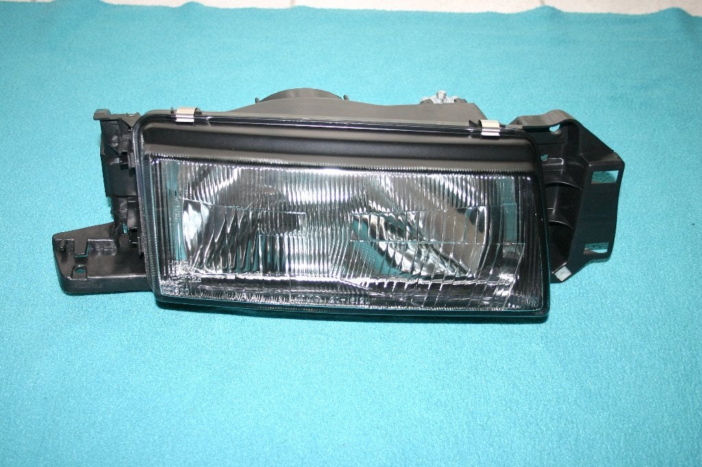 Koplamp Nieuw Rechts Mazda 323 S9, TYC 20-1612l, Ophalen of Verzenden, Nieuw, Mazda