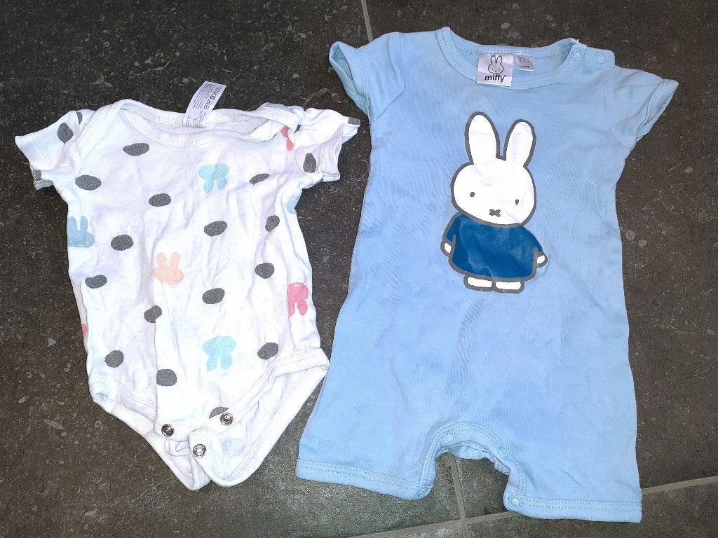 Baby kleding 2 stuks Nijntje Miffy 62-68, Ophalen of Verzenden, Zo goed als nieuw, Jongetje of Meisje, Setje