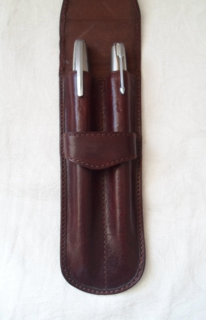 Vintage Parker 21 en Parker 51. Vulpennen in Samsonite etui., Ophalen of Verzenden, Gebruikt, Vulpen, Parker
