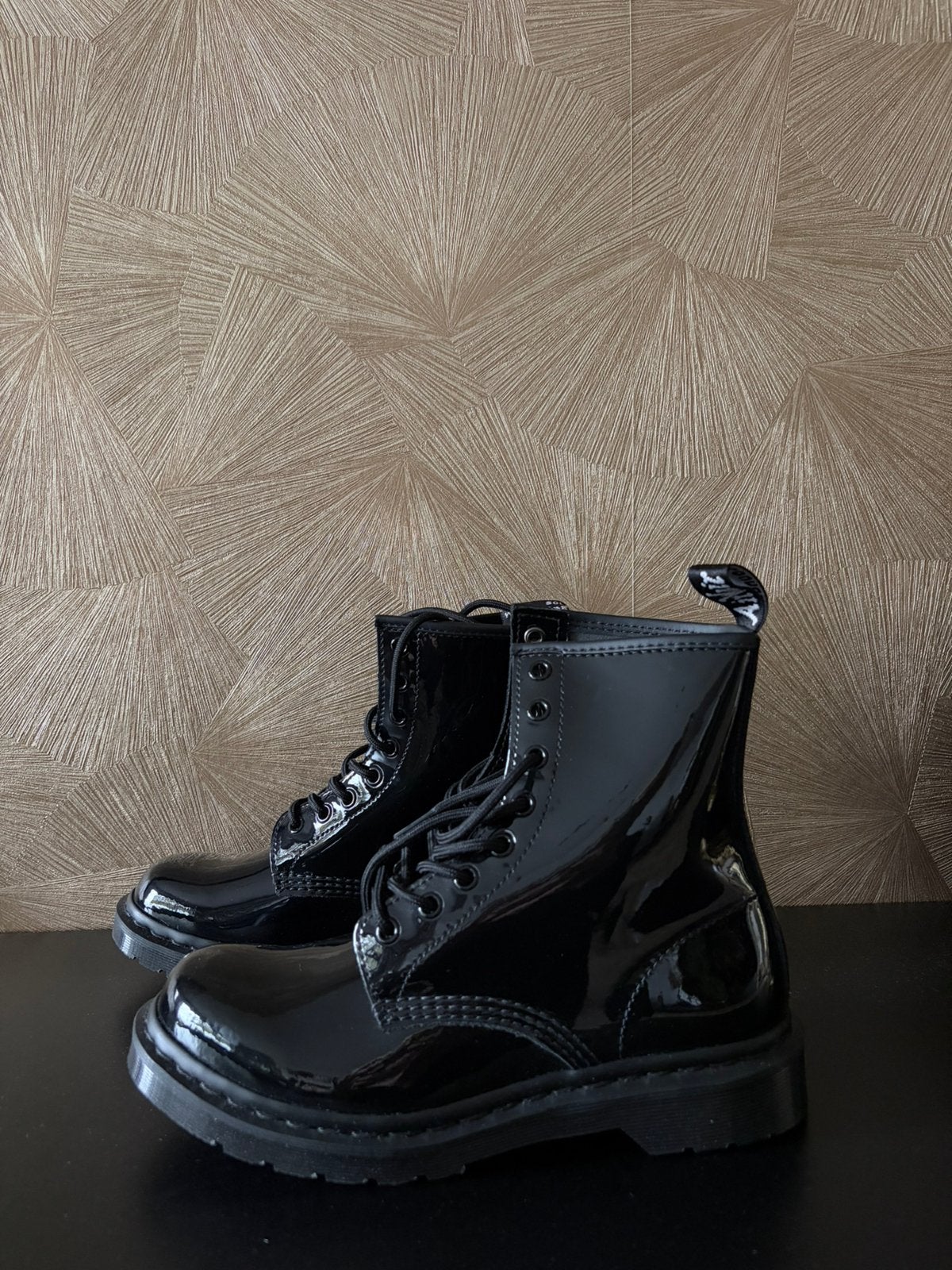 Dr martens maat 39, Verzenden, Zwart, Lage of Enkellaarzen, Nieuw