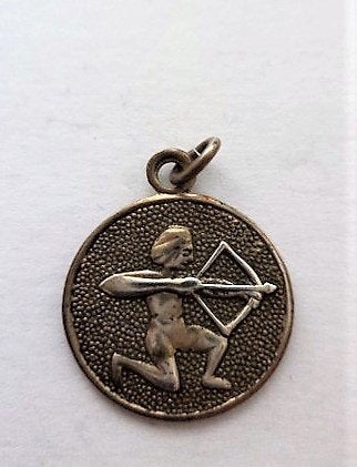 Hangertje Boogschutter sterrenbeeld, 830 zilver (1), Ophalen of Verzenden, Zo goed als nieuw, Kruis of Symbool, Zilver