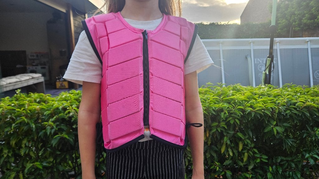 Bodyprotector kind roze, Bodyprotector, Ophalen, Zo goed als nieuw