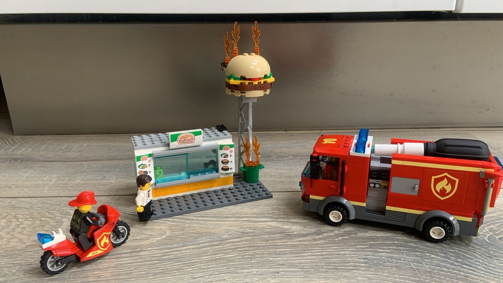 Lego city - Brand bij het hamburgerrestaurant - 60214, City, Lego, Ophalen of Verzenden, Complete set
