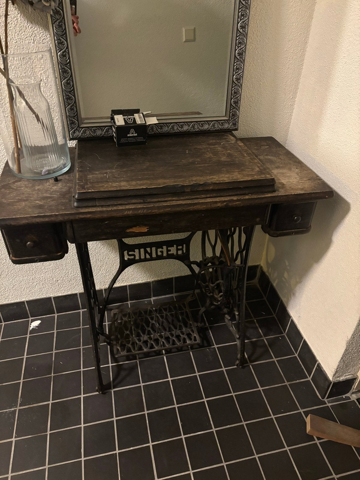 Antieke Singer Naaimachine met Houten Tafel, Antiek en Kunst, Antiek | Naaimachines, Ophalen
