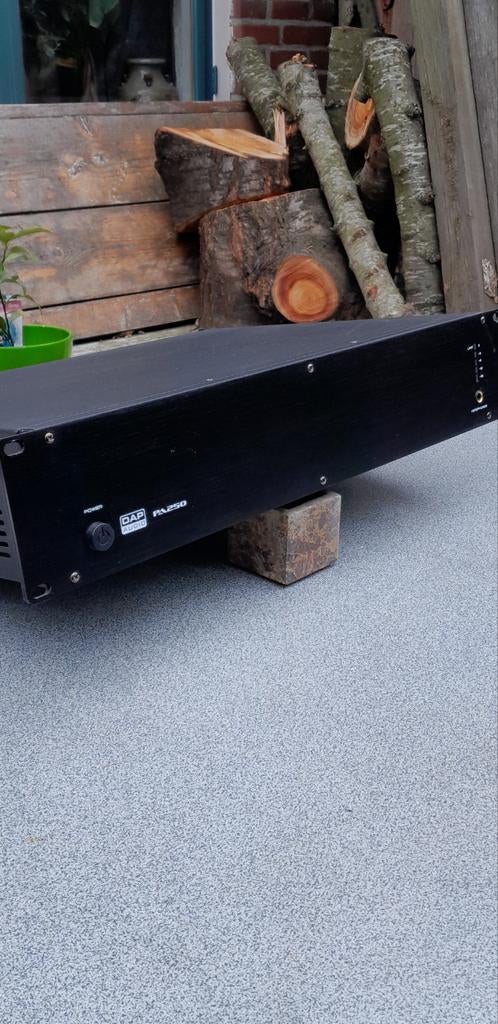 Dap Audio PA250 versterker, Muziek en Instrumenten, Ophalen, Zo goed als nieuw, Minder dan 500 watt
