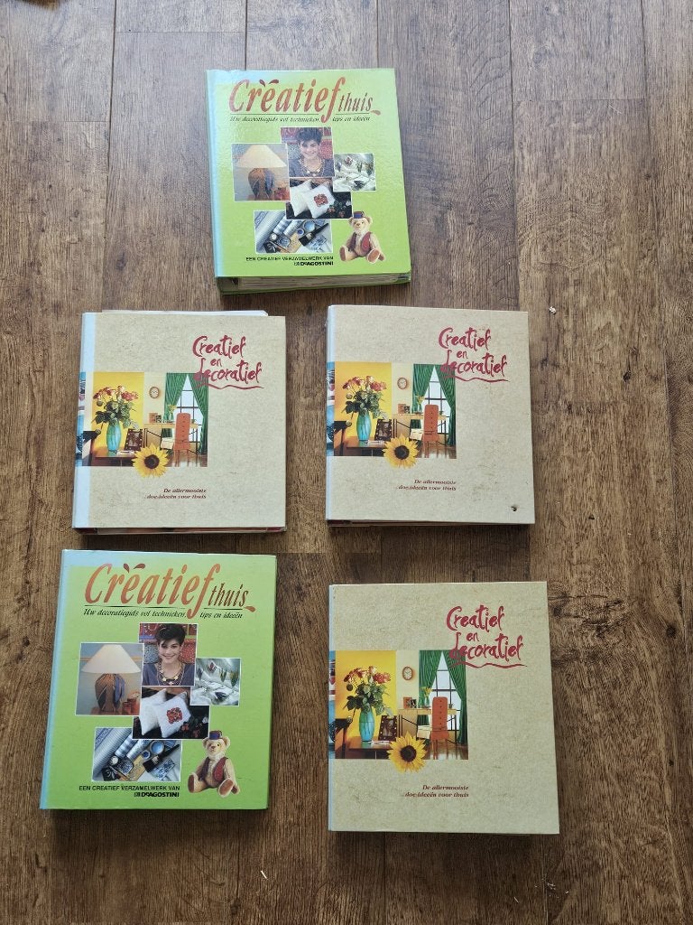 Veel verschillende knutsel instructieboeken, Gebruikt, Handgemaakt, Overige thema's, Meerkleurig