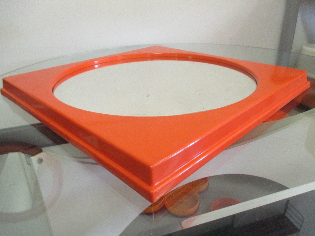 spiegel oranje kunststof 53 cm jaren 70 vintage design retro, Gebruikt, Vierkant, ?, Minder dan 100 cm