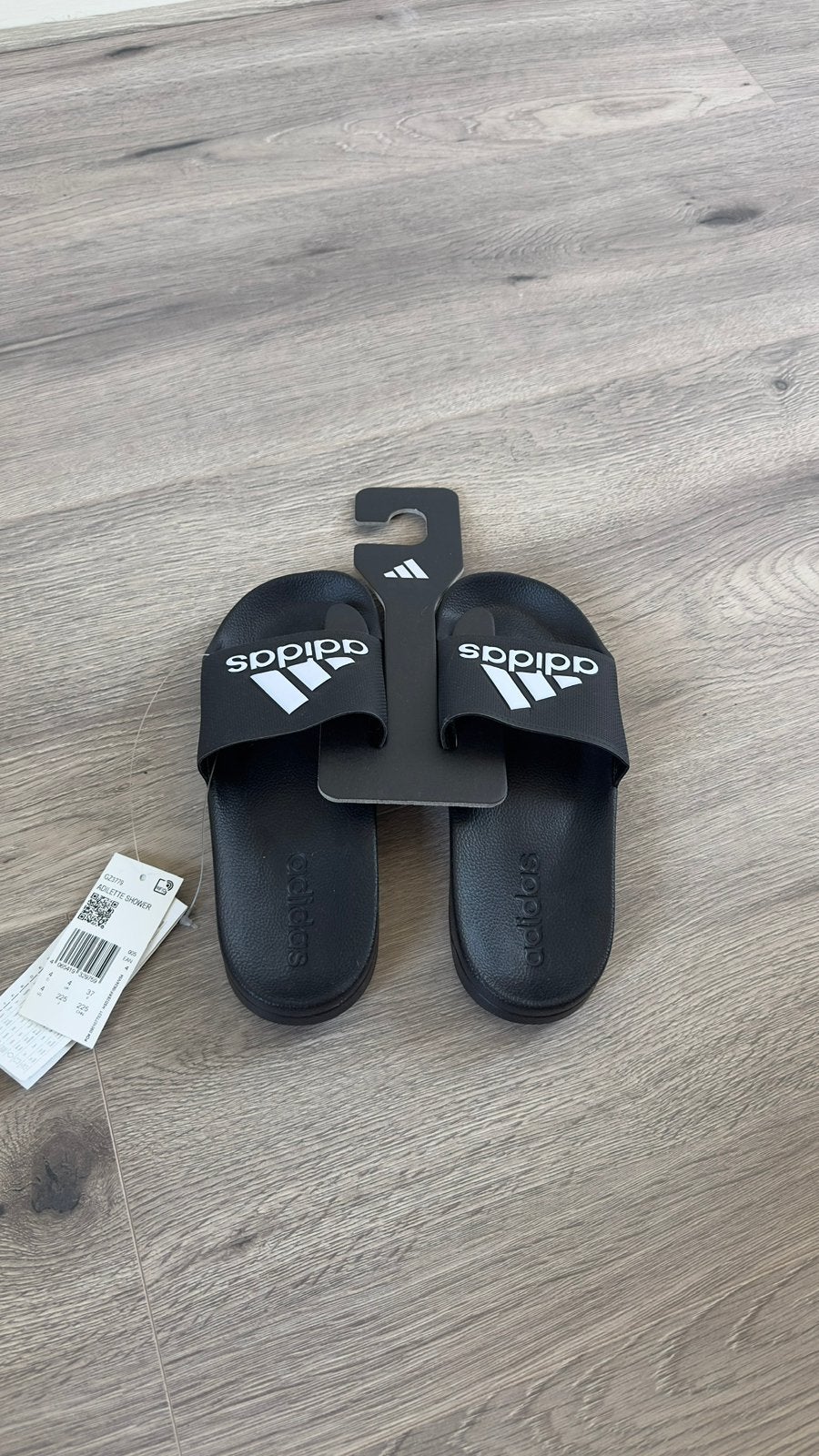 Adidas Adilette, Kleding | Dames, Zwart, Nieuw, Sandalen of Muiltjes, Ophalen of Verzenden
