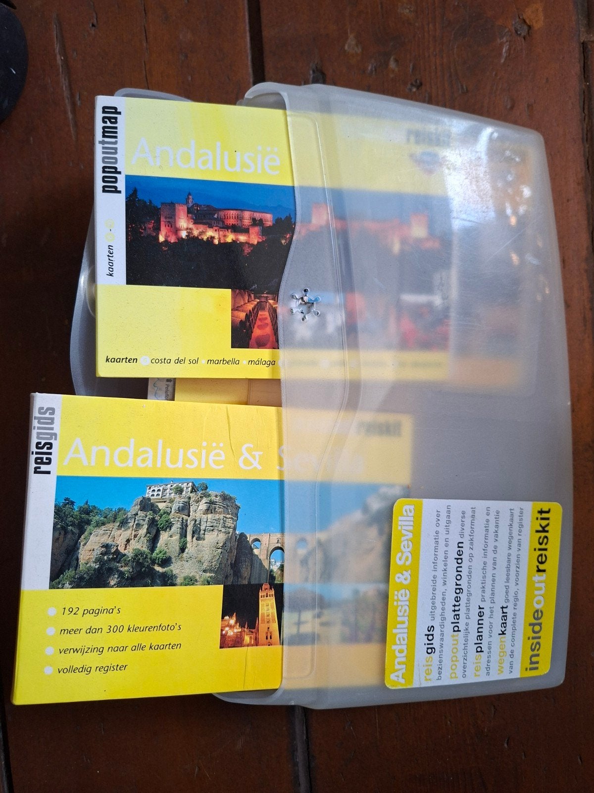 Insideout Reiskit Andalusië & Sevilla - Reisgids & Kaarten, Boeken, Reisgidsen, Overige merken, Europa, Ophalen of Verzenden, Zo goed als nieuw
