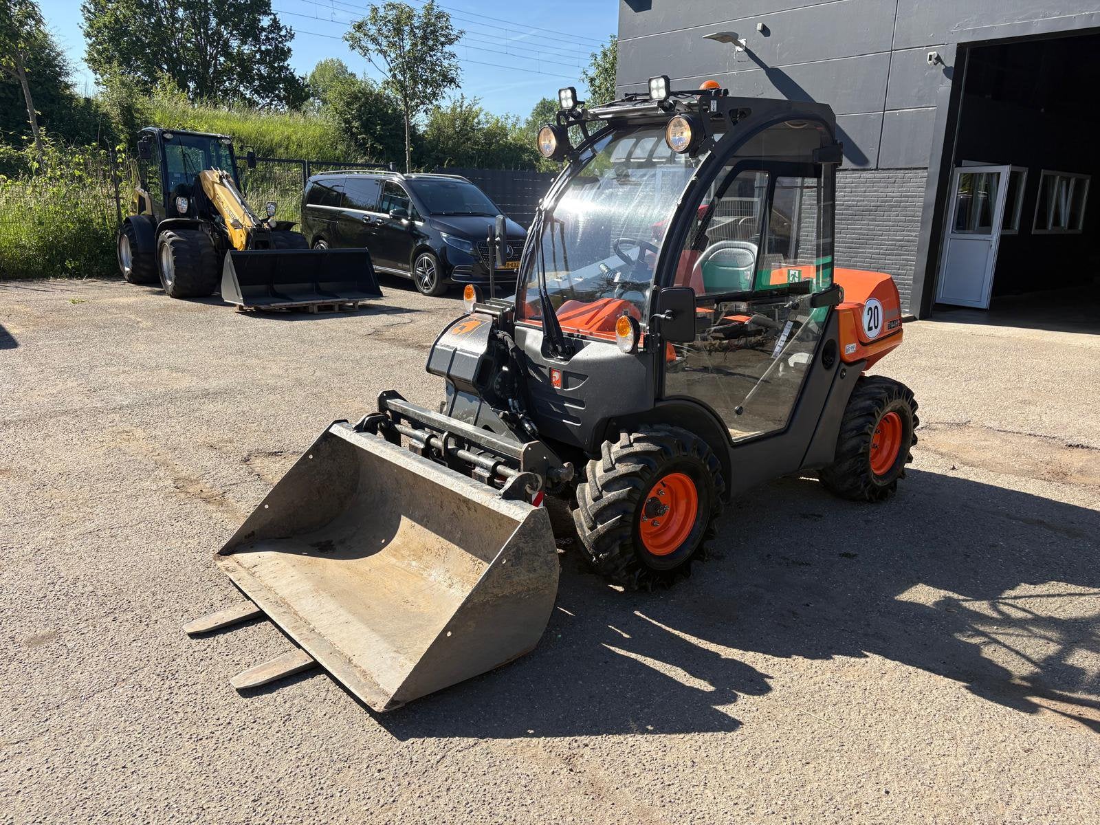 Ausa T144 H X4 Verreiker TOP MACHINE!!!, Ophalen, Graafmachine