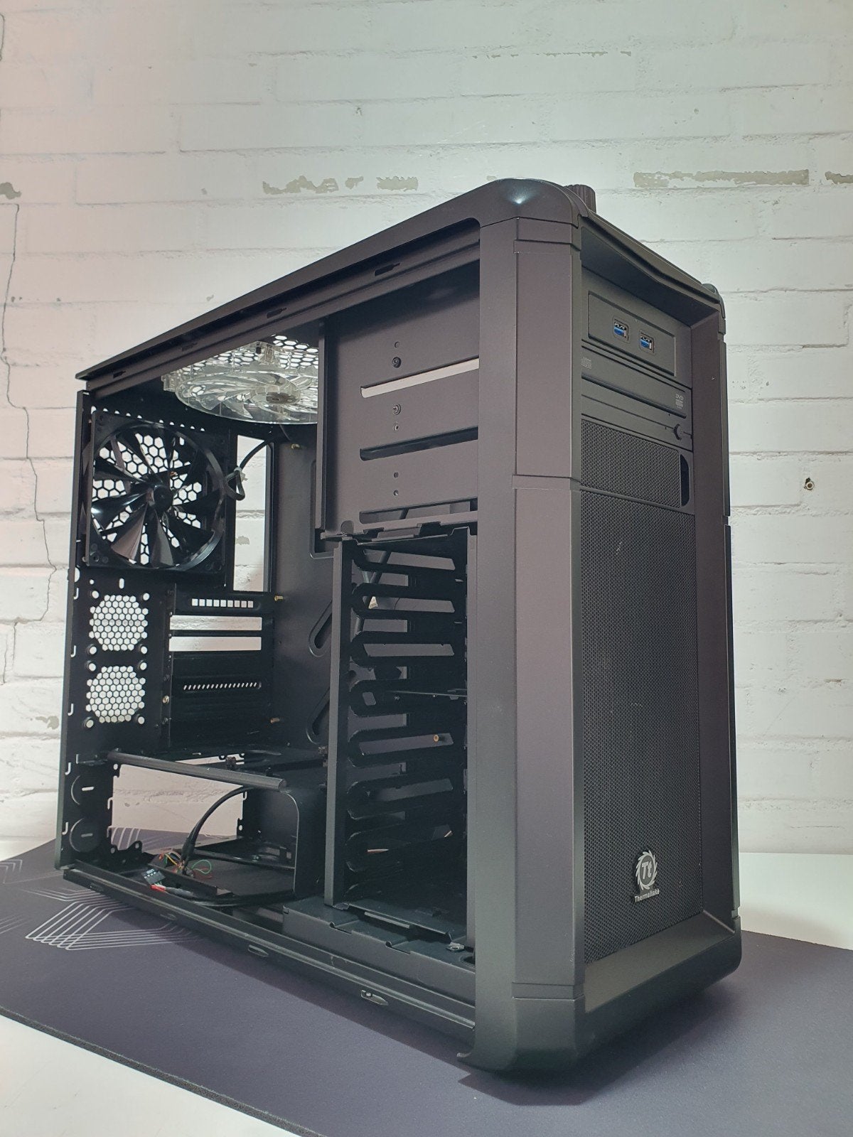 Thermaltake Big Tower Behuizing + DVD-ROM drive - Schoon, Computers en Software, Computerbehuizingen, Refurbished, Ophalen of Verzenden