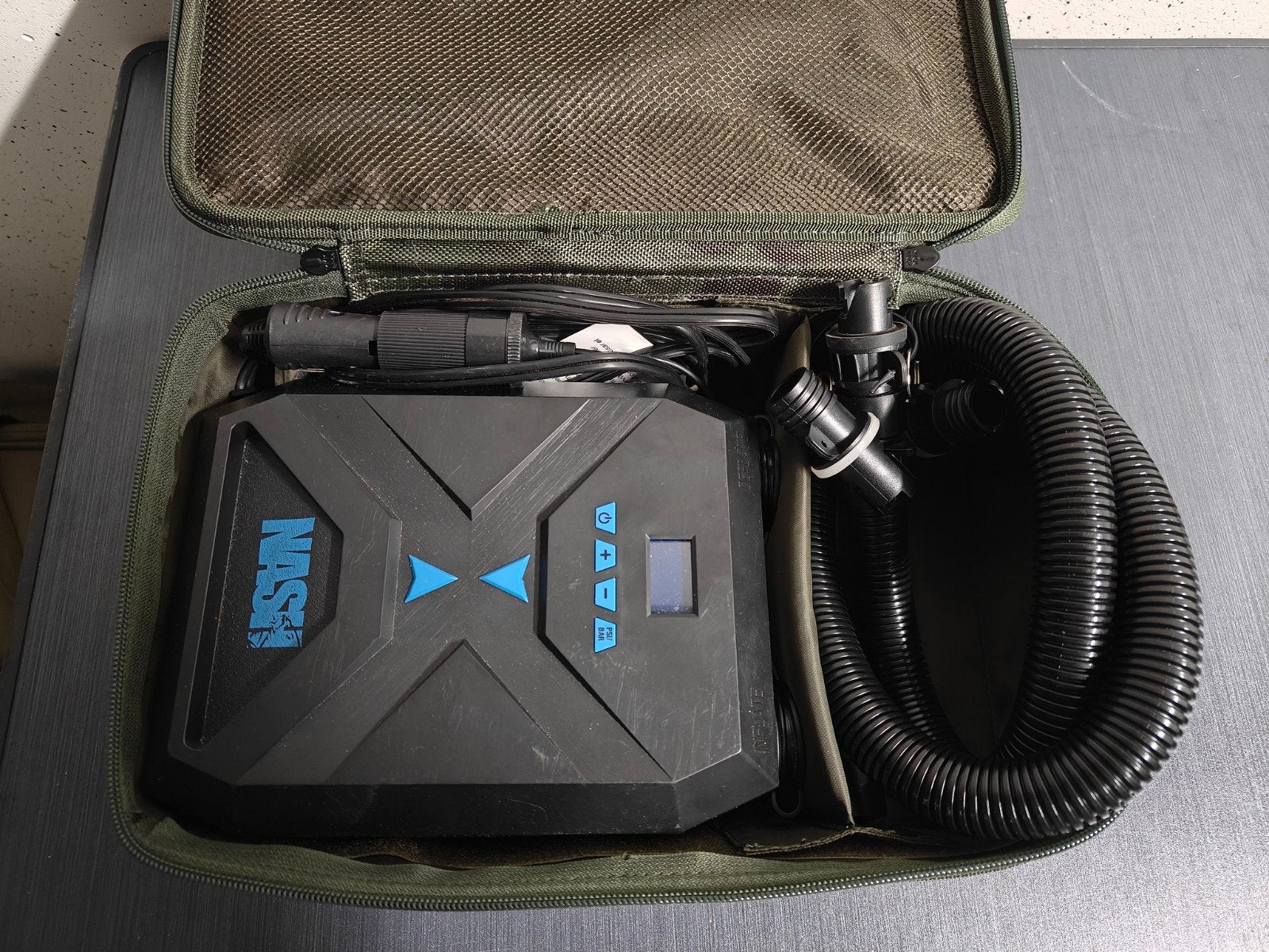 Nash Boat Life Electric Air Pump | Boot Pomp, Ophalen of Verzenden, Zo goed als nieuw, Overige typen