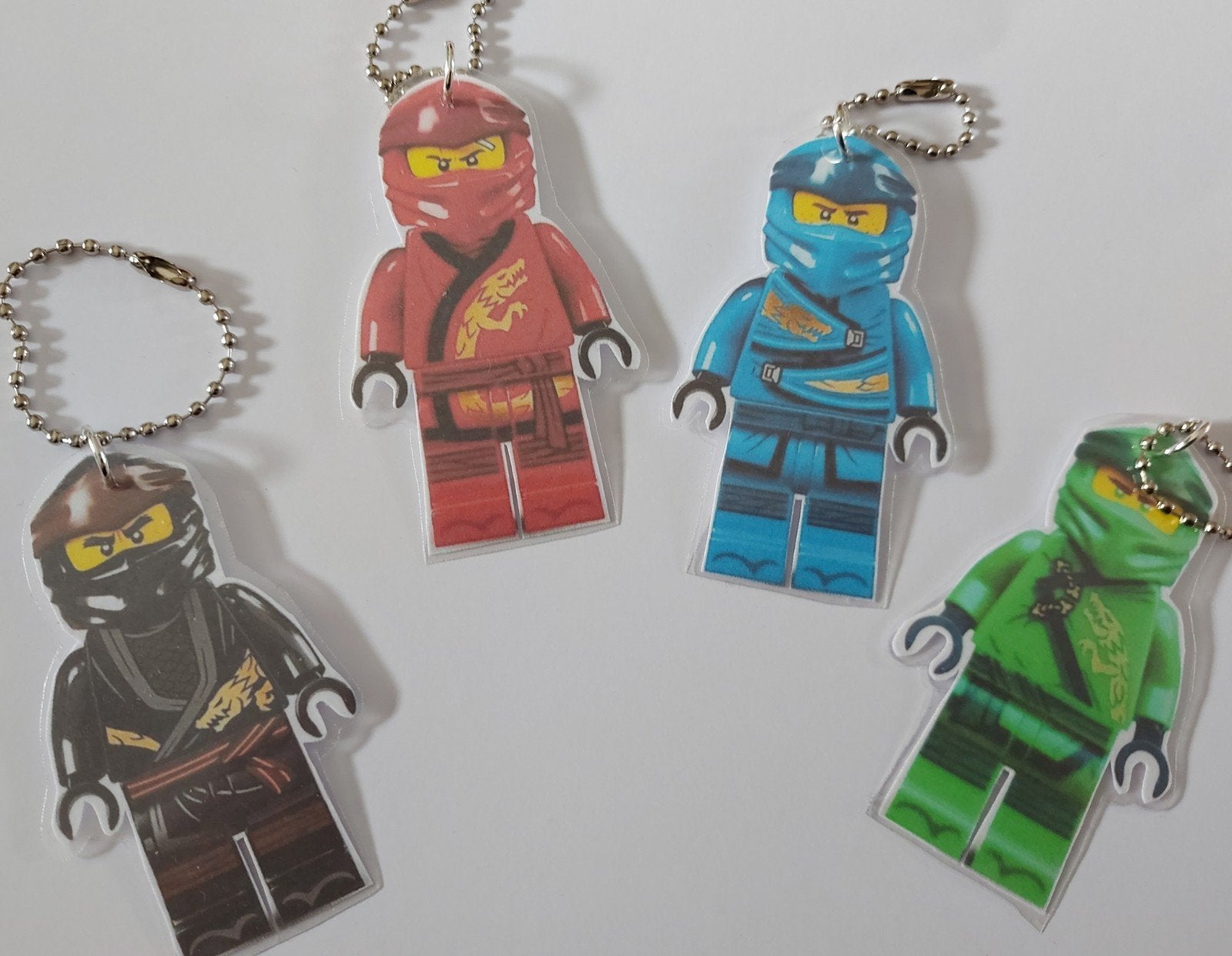 Lego Ninjago traktatie sleutelhanger, Ophalen of Verzenden, Nieuw, Feestartikel, Verjaardag