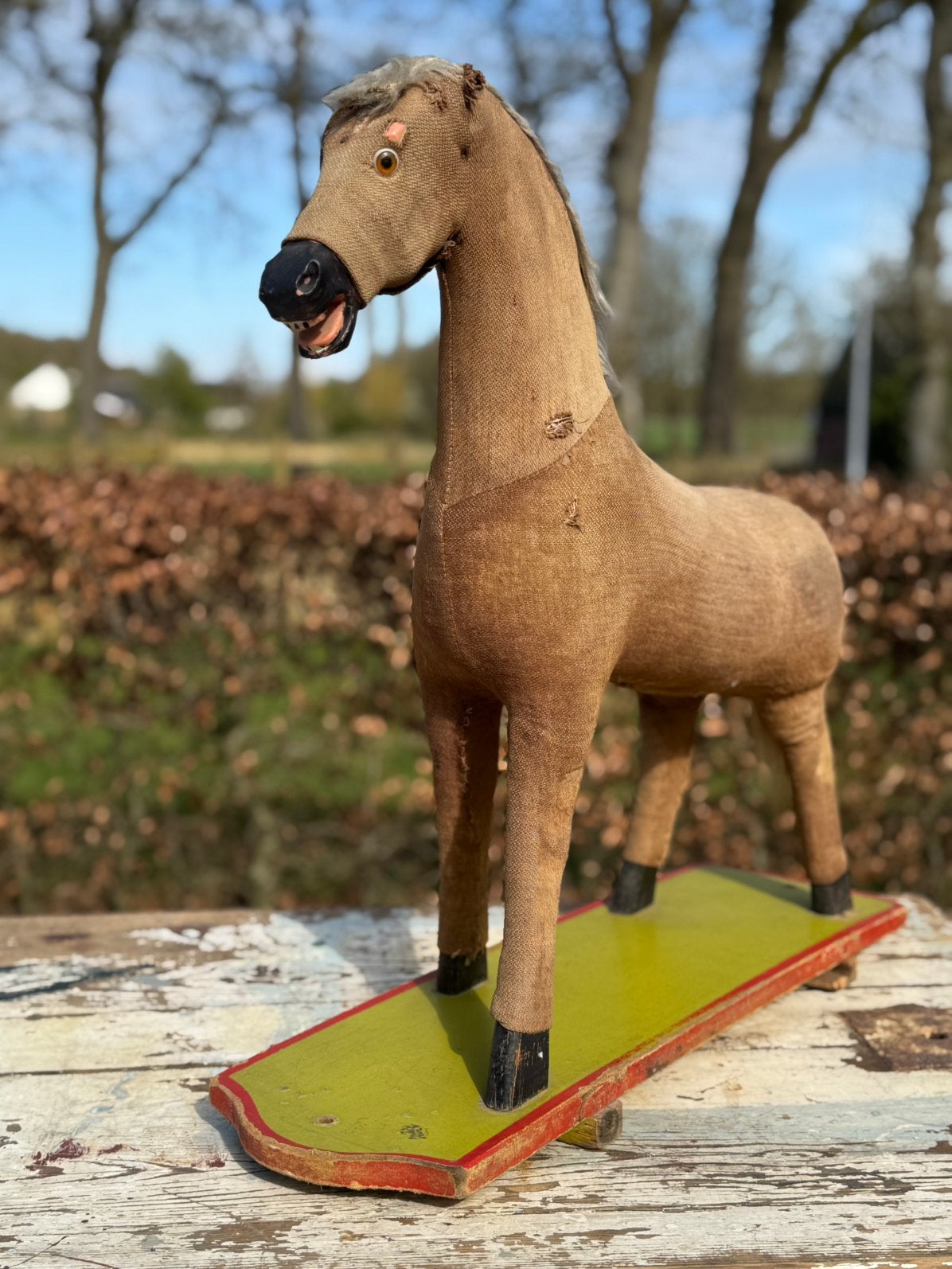 Antiek speelgoed paard op wieltjes - Jute en stro, Antiek en Kunst, Antiek | Speelgoed, Ophalen