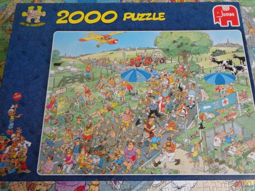 jan van haasteren  puzzel 2000 stukjes, Ophalen of Verzenden, Meer dan 1500 stukjes, Zo goed als nieuw