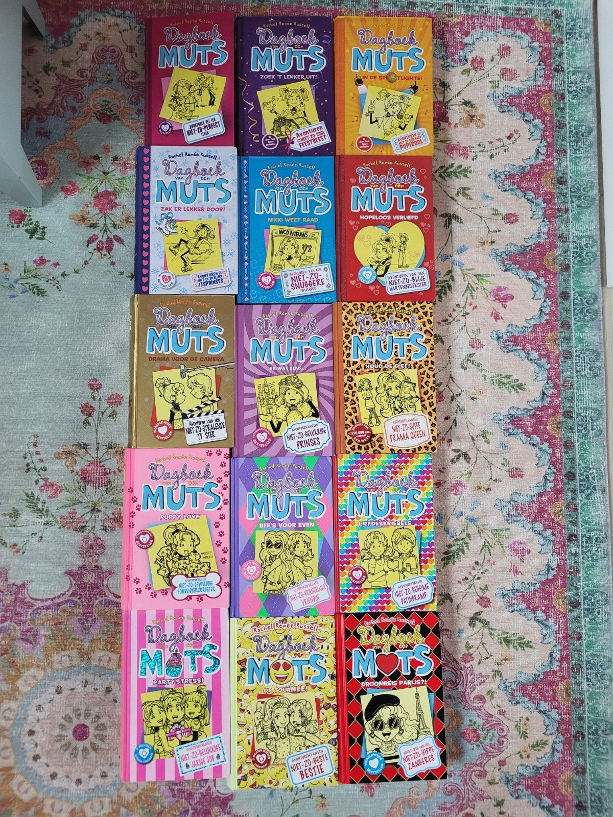 Dagboek van een Muts boekenreeks (15 boeken), Boeken, Ophalen of Verzenden, Zo goed als nieuw, Rachel Renée Russell, Fictie
