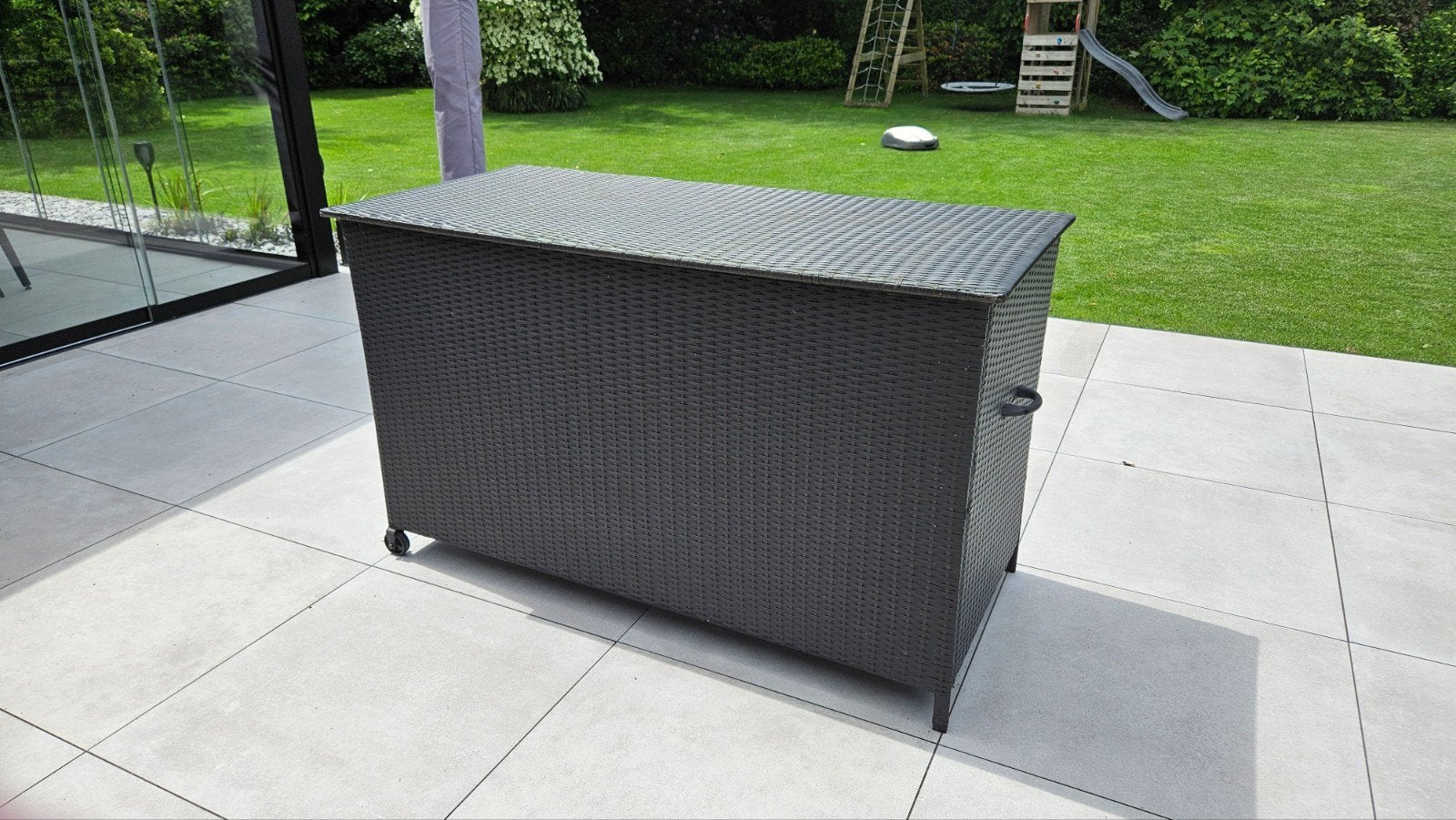 Bois le Duc kussenbox – ruim, stevig en in goede staat, Tuin en Terras, Tuinmeubel-accessoires, Ophalen, Gebruikt