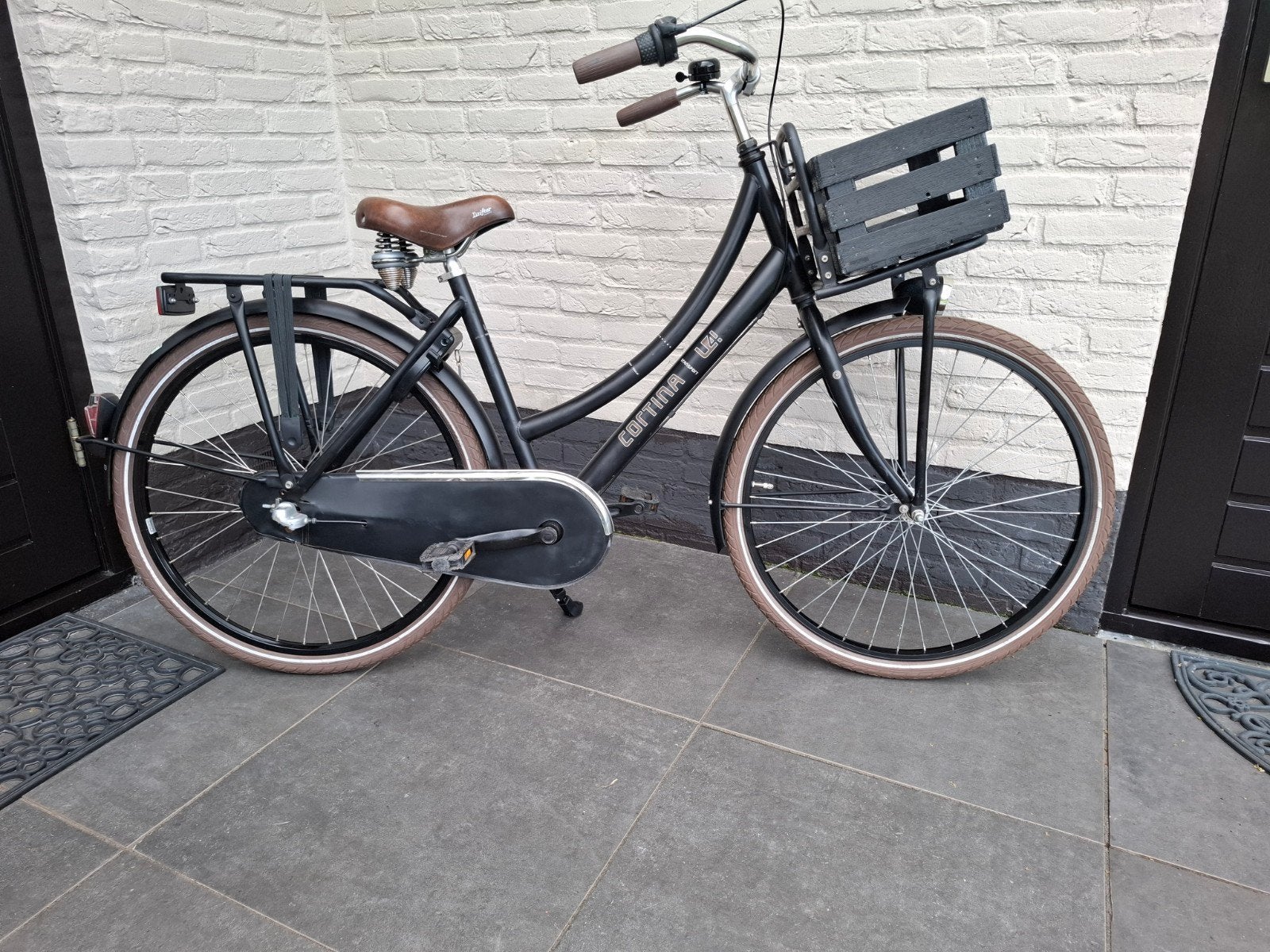 Cortina  26 inch meisjesfiets, Ophalen, Zo goed als nieuw, 26 inch of meer, Versnellingen