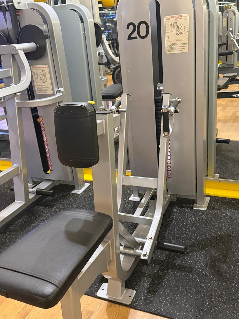 StarTrac Seated row Machine, Ophalen, Zo goed als nieuw, Overige typen