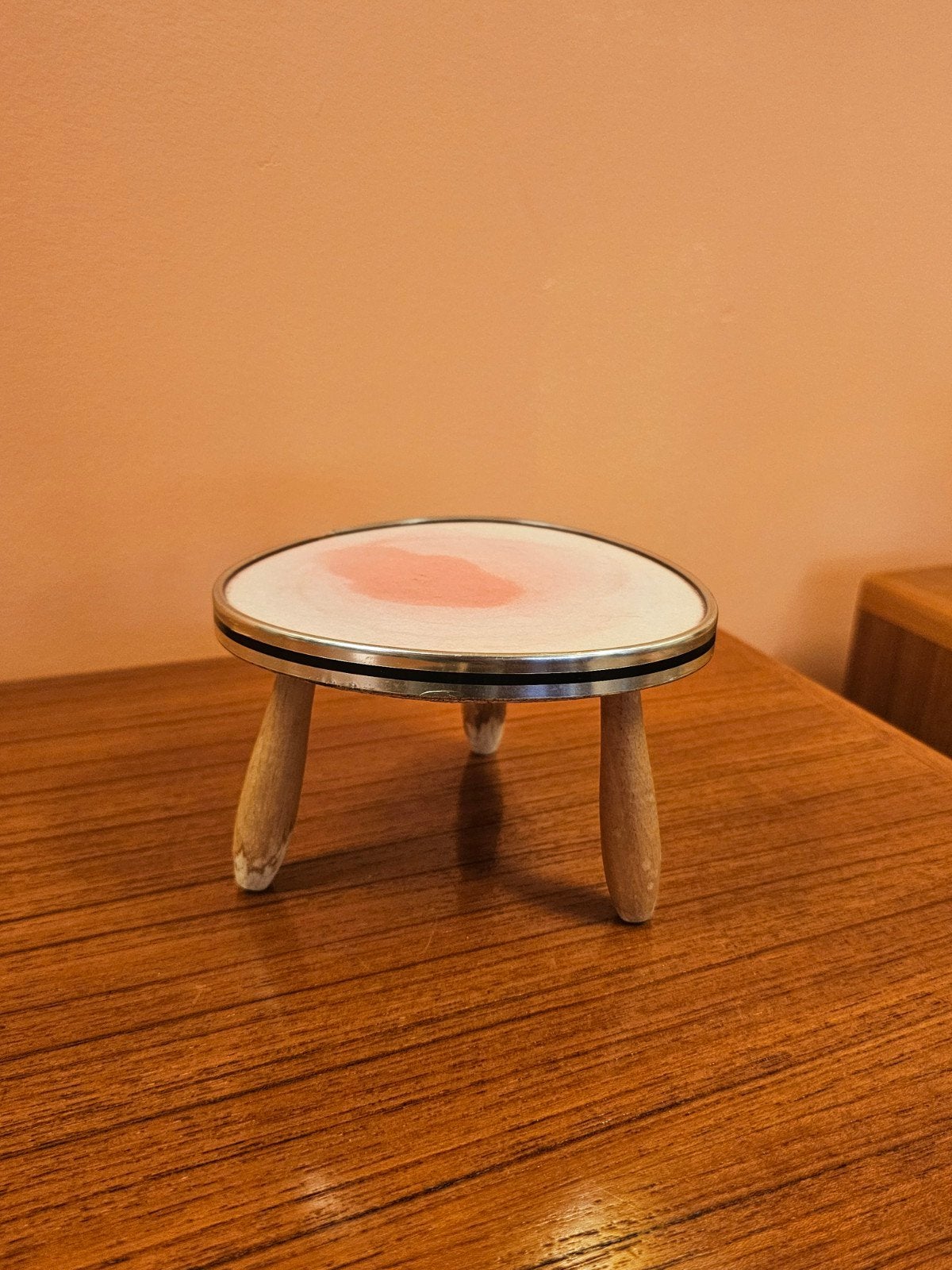 Vintage Mini Roze Tafeltje Bijzettafeltje Plantentafeltje, Ophalen of Verzenden
