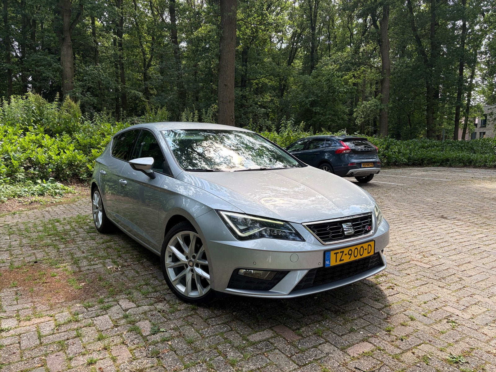 Seat Leon 1.0 TSI 115PK 2018 Grijs, Voorwielaandrijving, 1097 kg, Leon, 49 €/maand