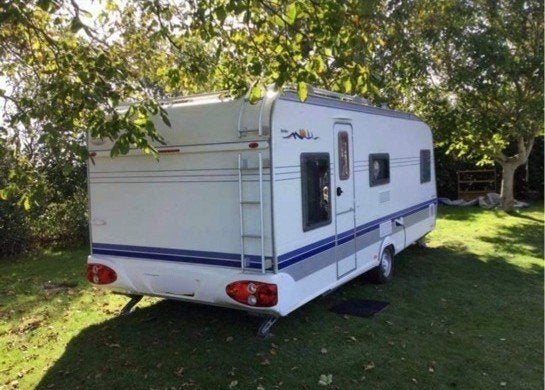 Caravan, Caravans en Kamperen, Caravans, Particulier, tot en met 6, 1250 - 1500 kg, Rondzit, Hobby, 2 aparte bedden, Dwars-stapelbed