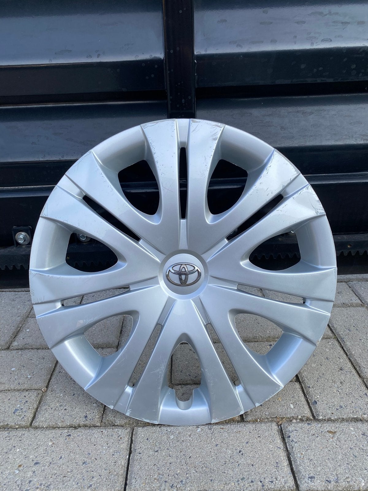 1 originele Toyota Auris wieldop 16” inch, Auto diversen, Wieldoppen, Ophalen of Verzenden, Gebruikt