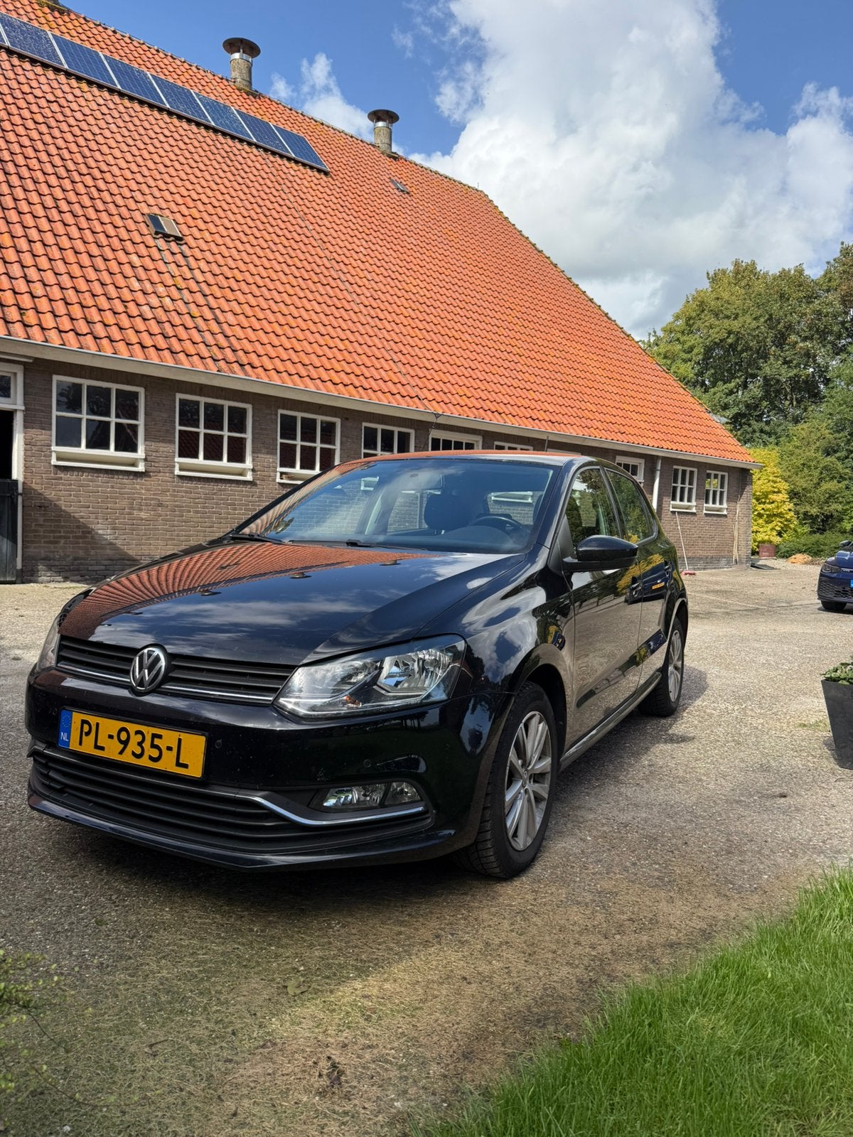 Volkswagen Polo 1.2 TSI 66KW 2017 Zwart, Auto's, Stof, 40 €/maand, 4 cilinders, Zwart