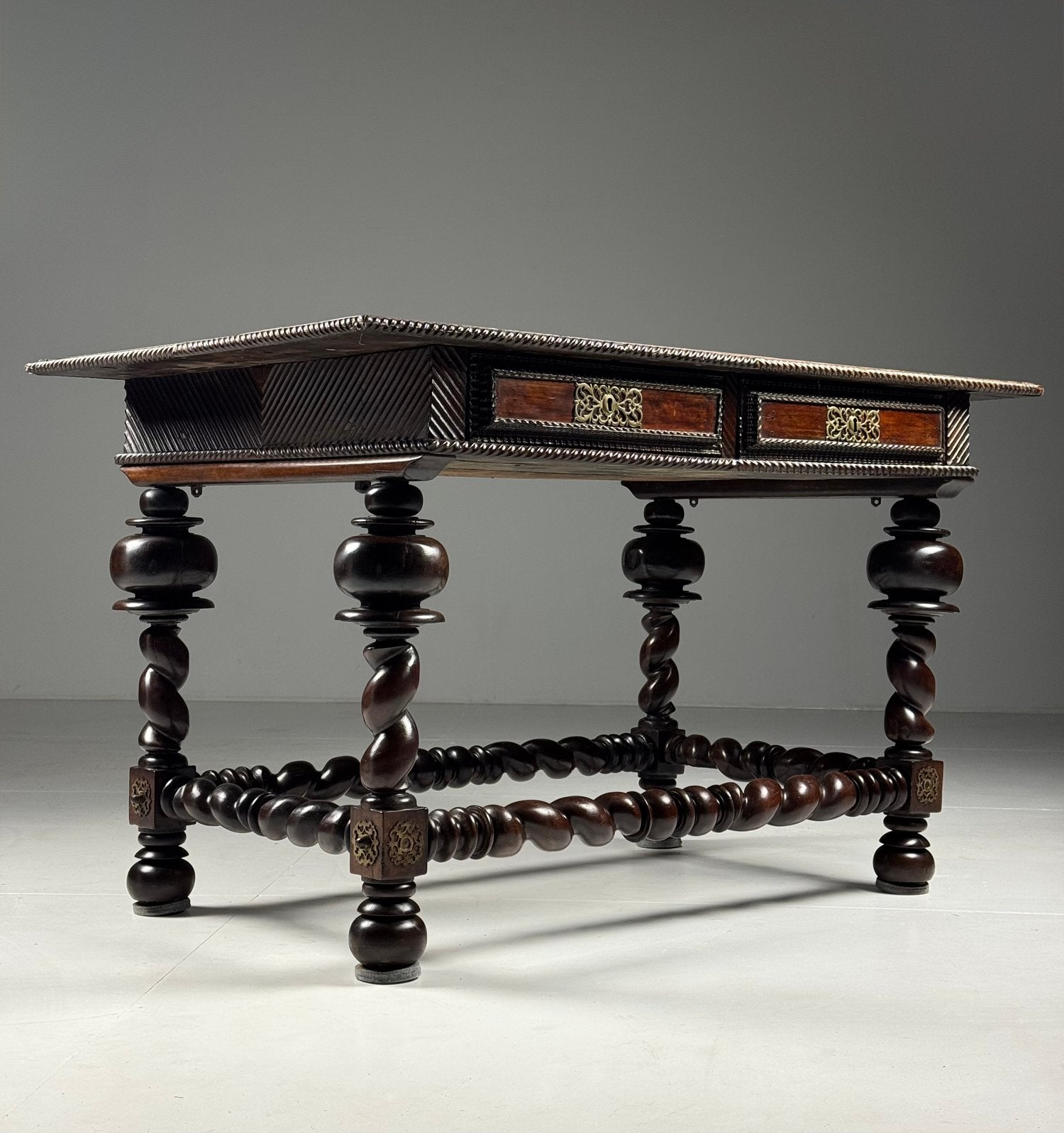 Portugese tafel 18e eeuw, Antiek en Kunst, Ophalen