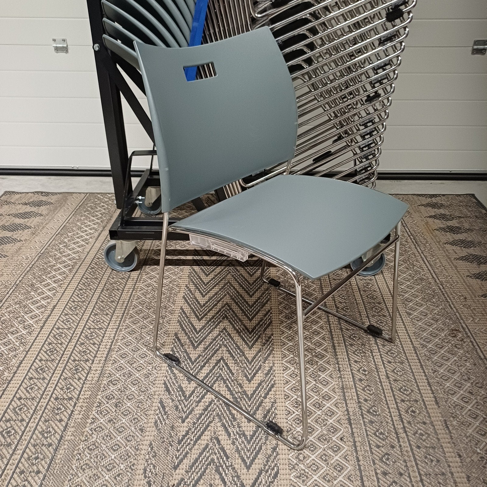 29 x partij casala curvy stoelen partij stoelen, Ophalen, Gebruikt, Grijs, Vijf, Zes of meer stoelen
