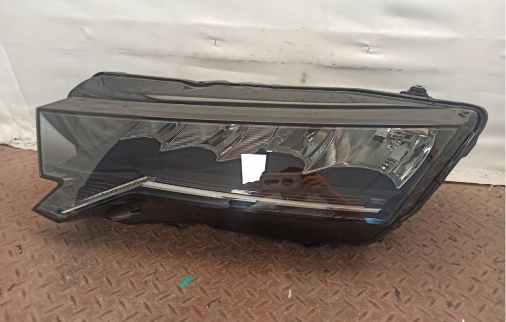 Skoda Octavia MK4 4  Full LED koplamp links 5E4941009, Niet ingevuld, Gebruikt, Niet ingevuld, Ophalen of Verzenden