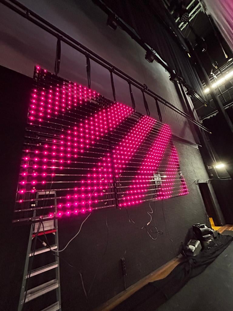 Compleet ledscherm (-/+ 100 tegels), Muziek en Instrumenten, Licht en Laser, Ophalen, Gebruikt, Licht, Geluidgestuurd