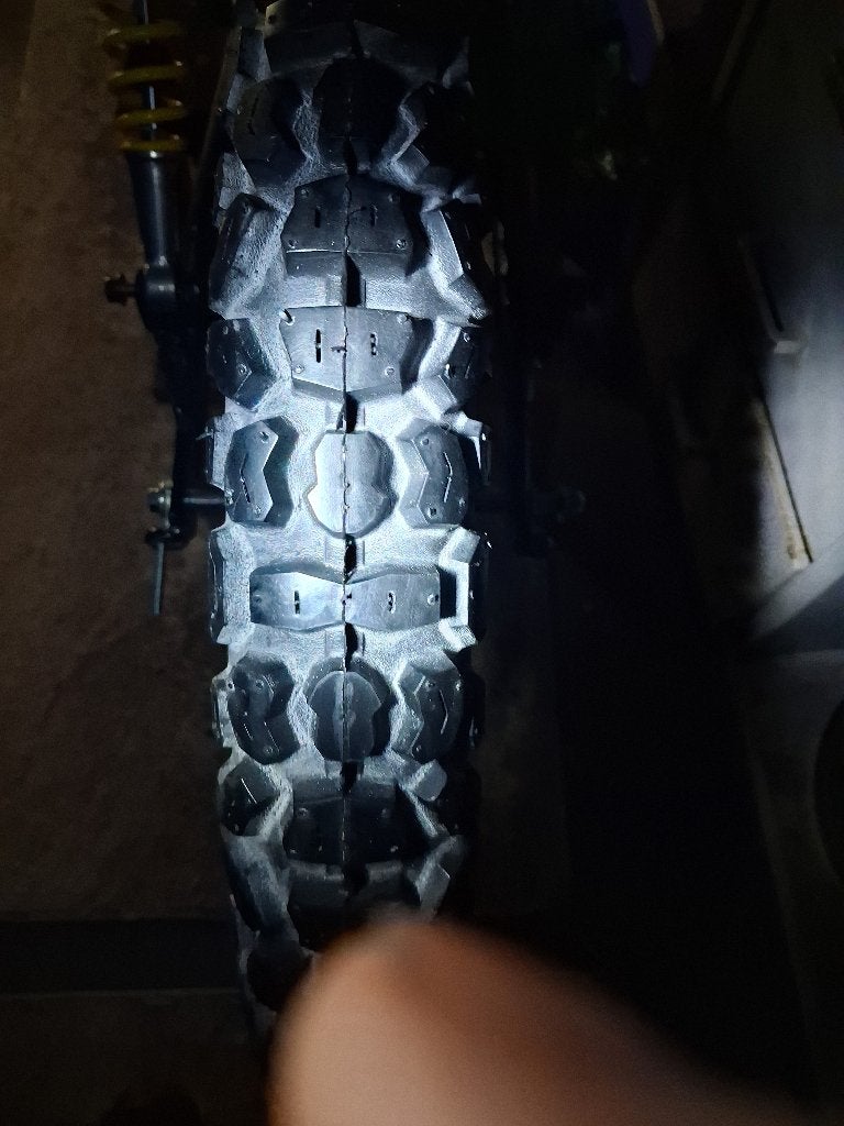 Te koop gevraagd ;Buitenband COBRA 3.50 -18 voor honda mb ., Ophalen of Verzenden, Gebruikt, Overige typen
