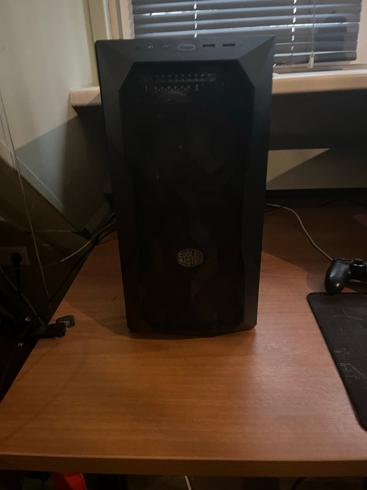 Foto 5 van Gaming PC Jaguar V3 - RTX 4060 - Ryzen 5 5600X - 16GB RAM