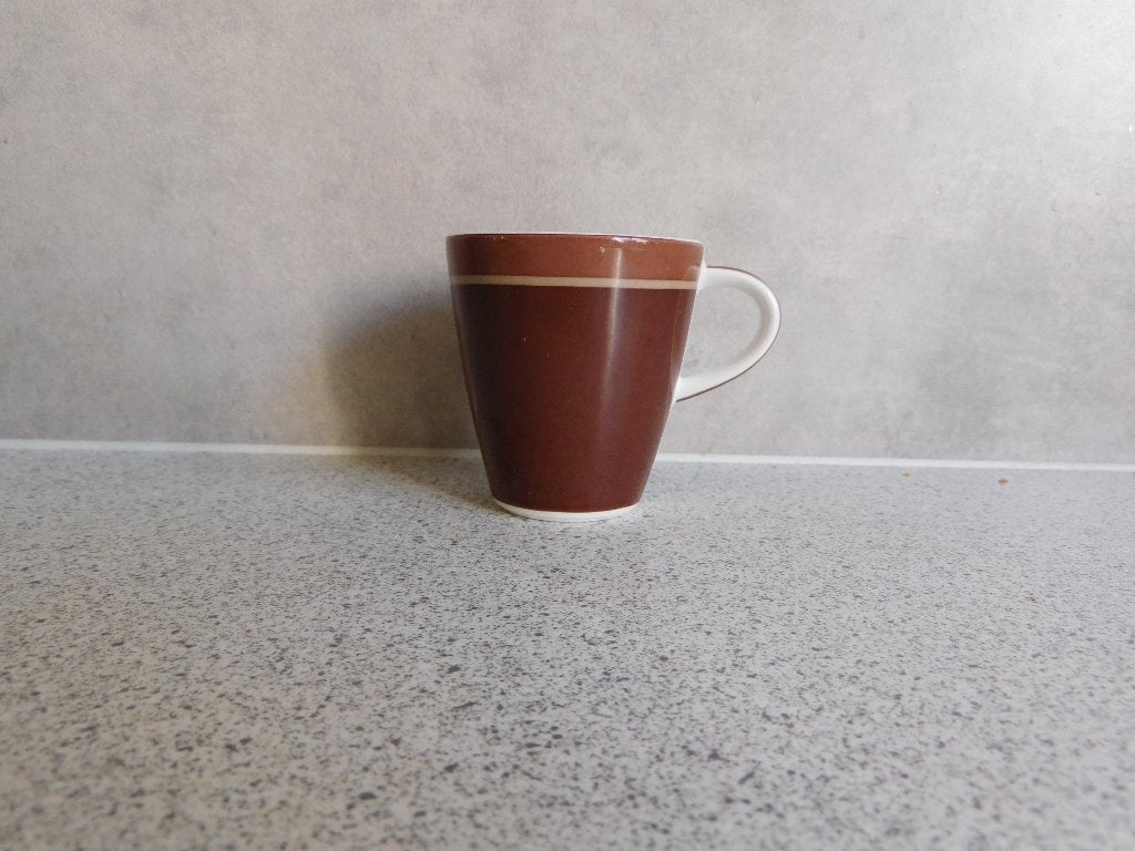 Mok Espresso Caffe Club Bruin Villeroy & Boch, Villeroy & Boch, Ophalen of Verzenden, Zo goed als nieuw, Overige stijlen