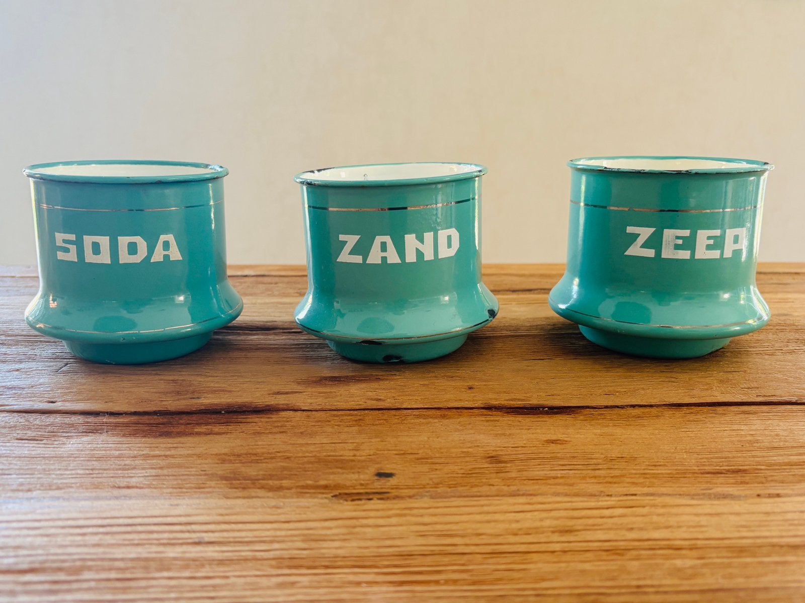 Vintage emaille Zand Soda Zeep bakjes, Ophalen