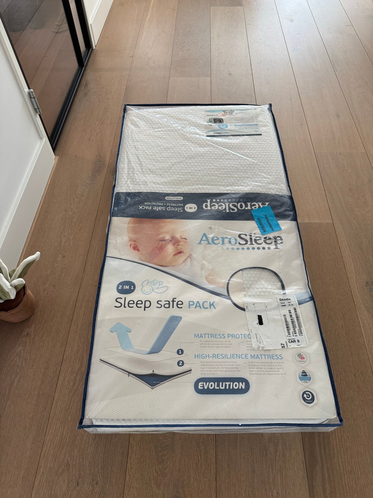 AeroSleep Evolution Matras 60x120 cm met hoeslakens, Ophalen, 190 cm of minder, Zo goed als nieuw, Matras