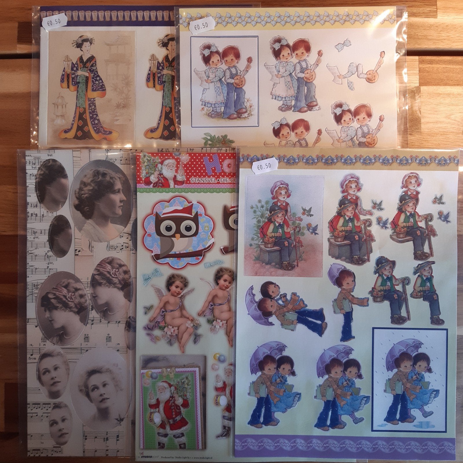 Nieuwe uitdrukvellen met diverse motieven, Hobby en Vrije tijd, Ophalen of Verzenden, Nieuw, Meerdere plaatjes