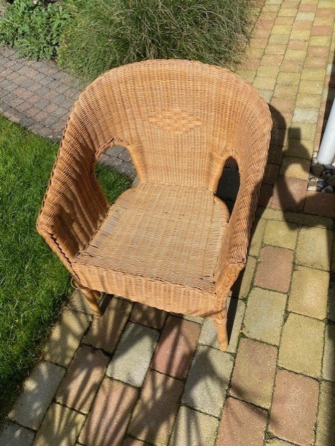 Rotan stoel - Vintage rieten fauteuil, Huis en Inrichting, Ophalen, Gebruikt, Overige kleuren, Riet of Rotan