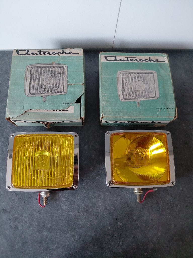 NOS Auteroche Mistlamp + Verstraler Oldtimer Volvo VW BMW, Auto-onderdelen, Verlichting, Verzenden, Nieuw, Overige automerken