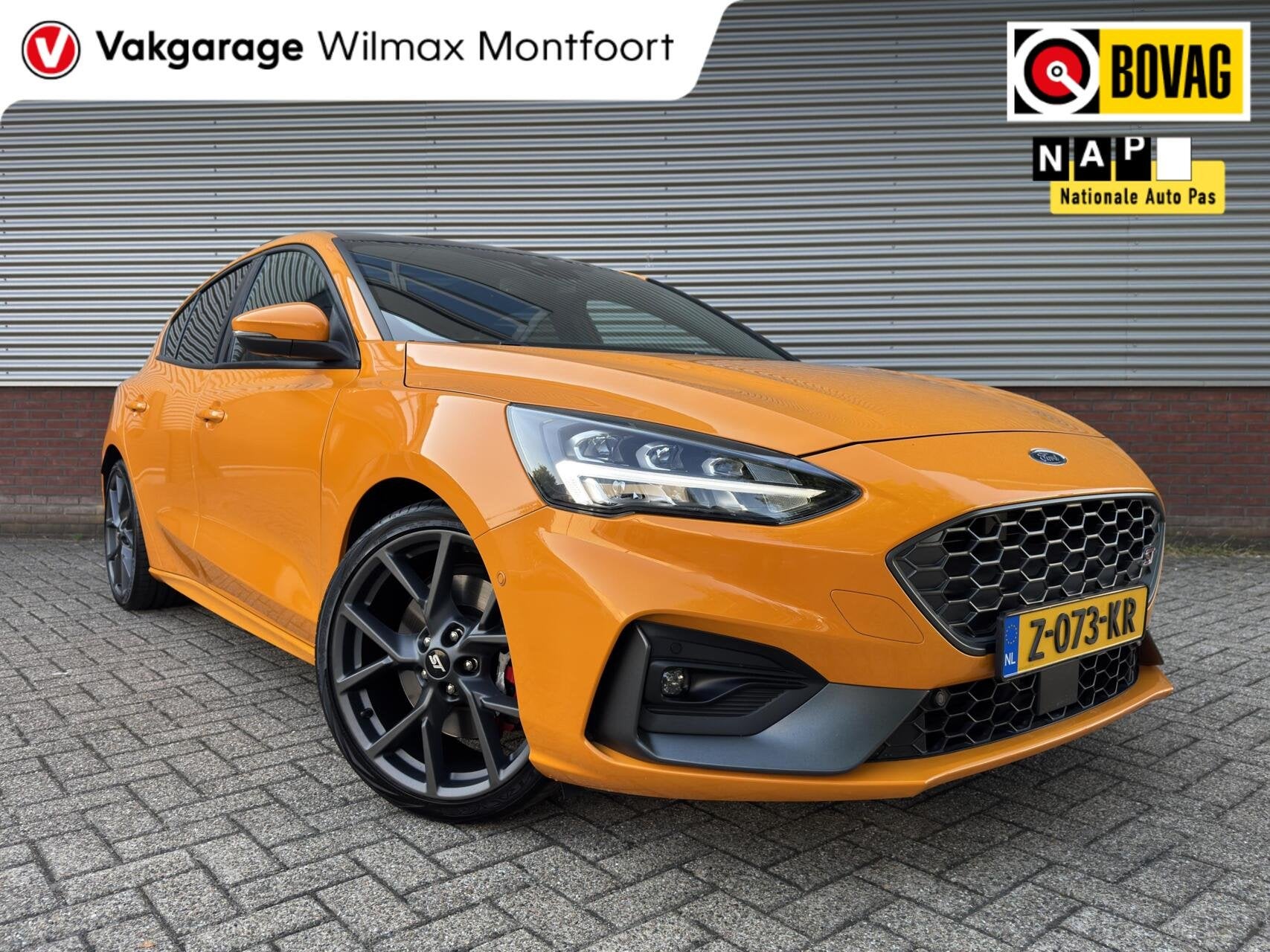 Ford Focus 2.3 EcoBoost ST-X|Pano|Camera|Orange Fury|B&O|Win, Auto's, 1408 kg, Gebruikt, Euro 6, Met garantie (alle)