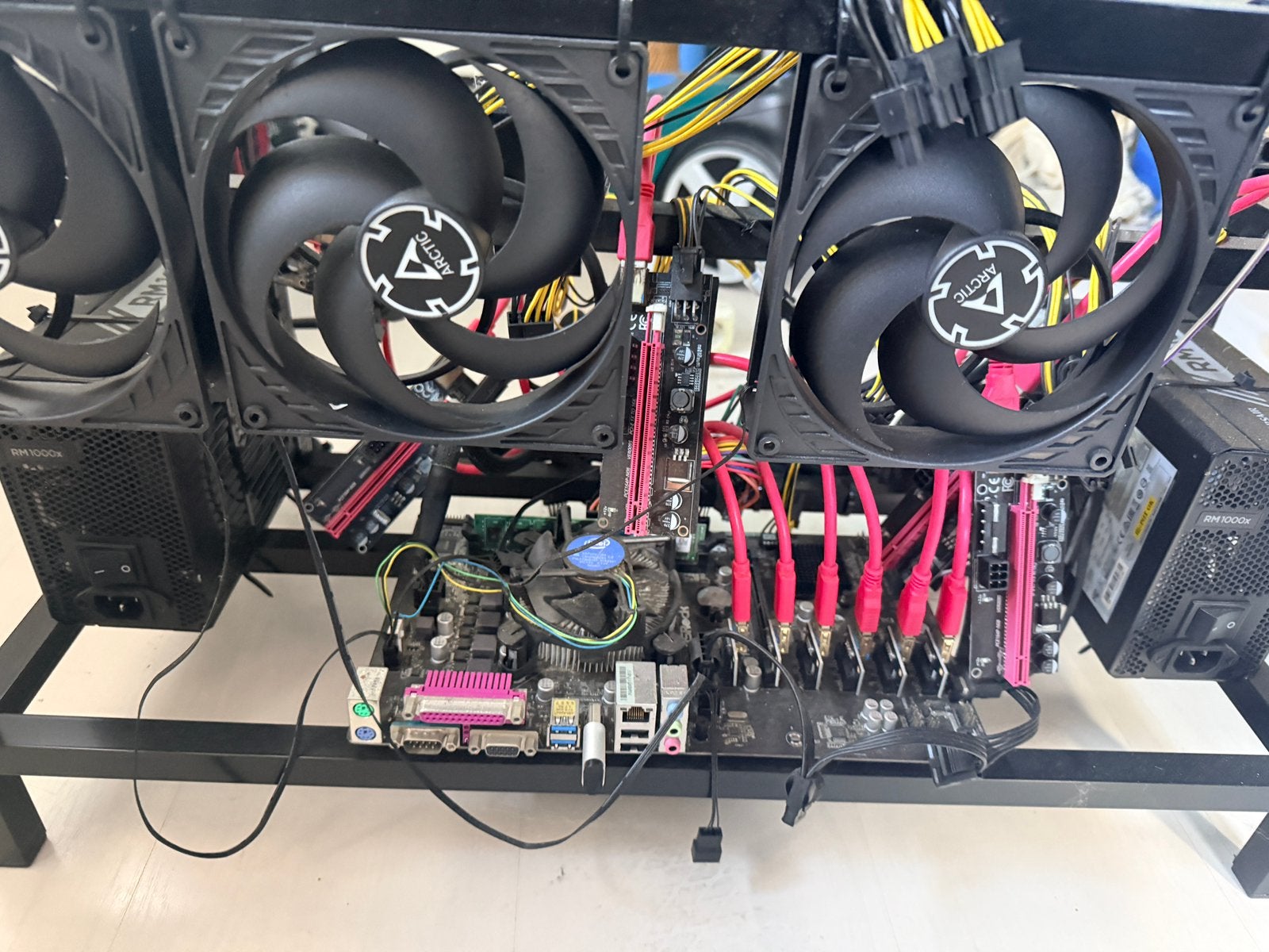 Mining rig zonder GPU’s, Ophalen, Zo goed als nieuw, GDDR5, PCI-Express 3