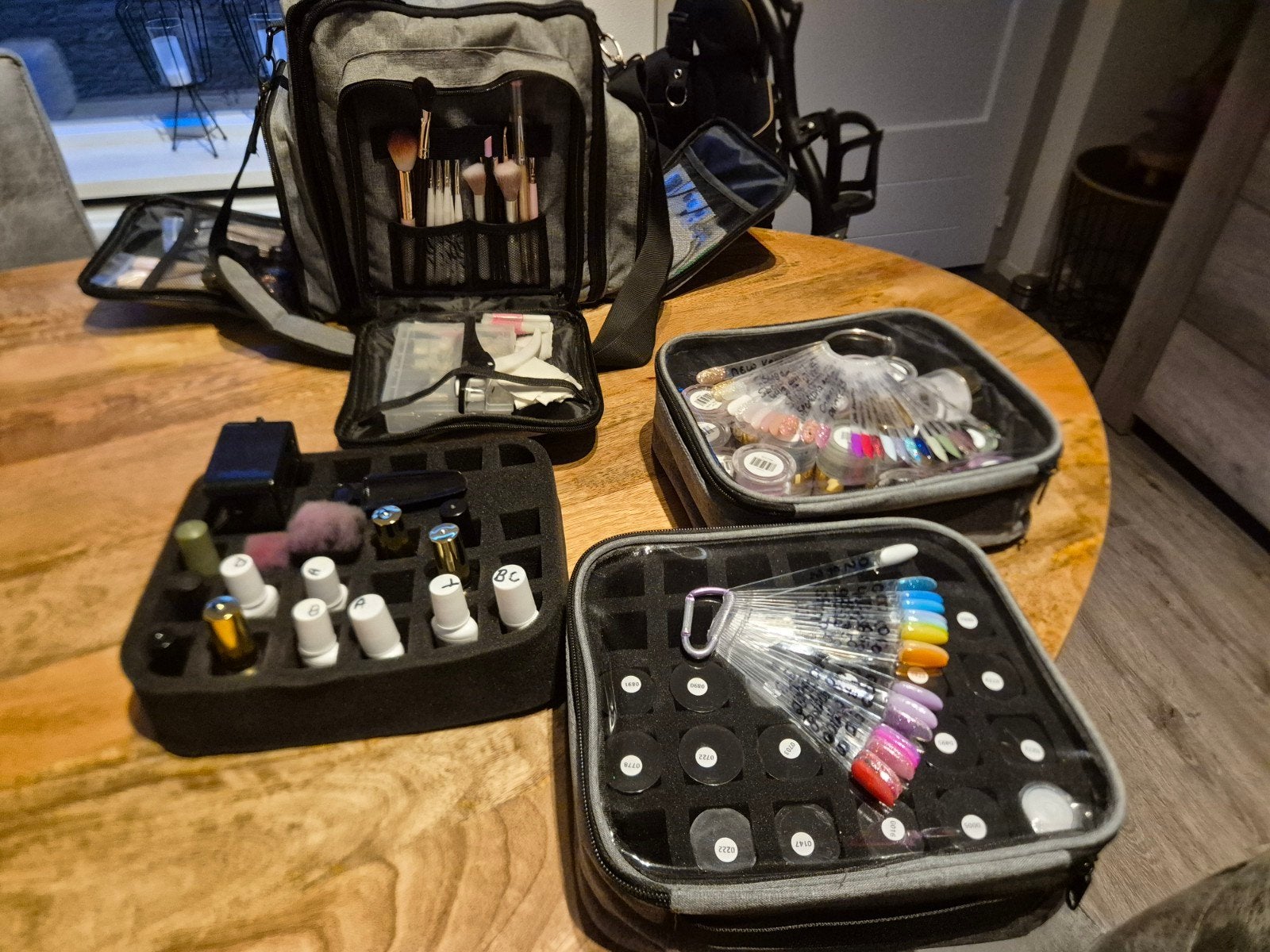 complete set voor nagels twv €450,-, Ophalen of Verzenden, Zo goed als nieuw, Handen en Nagels, Toebehoren