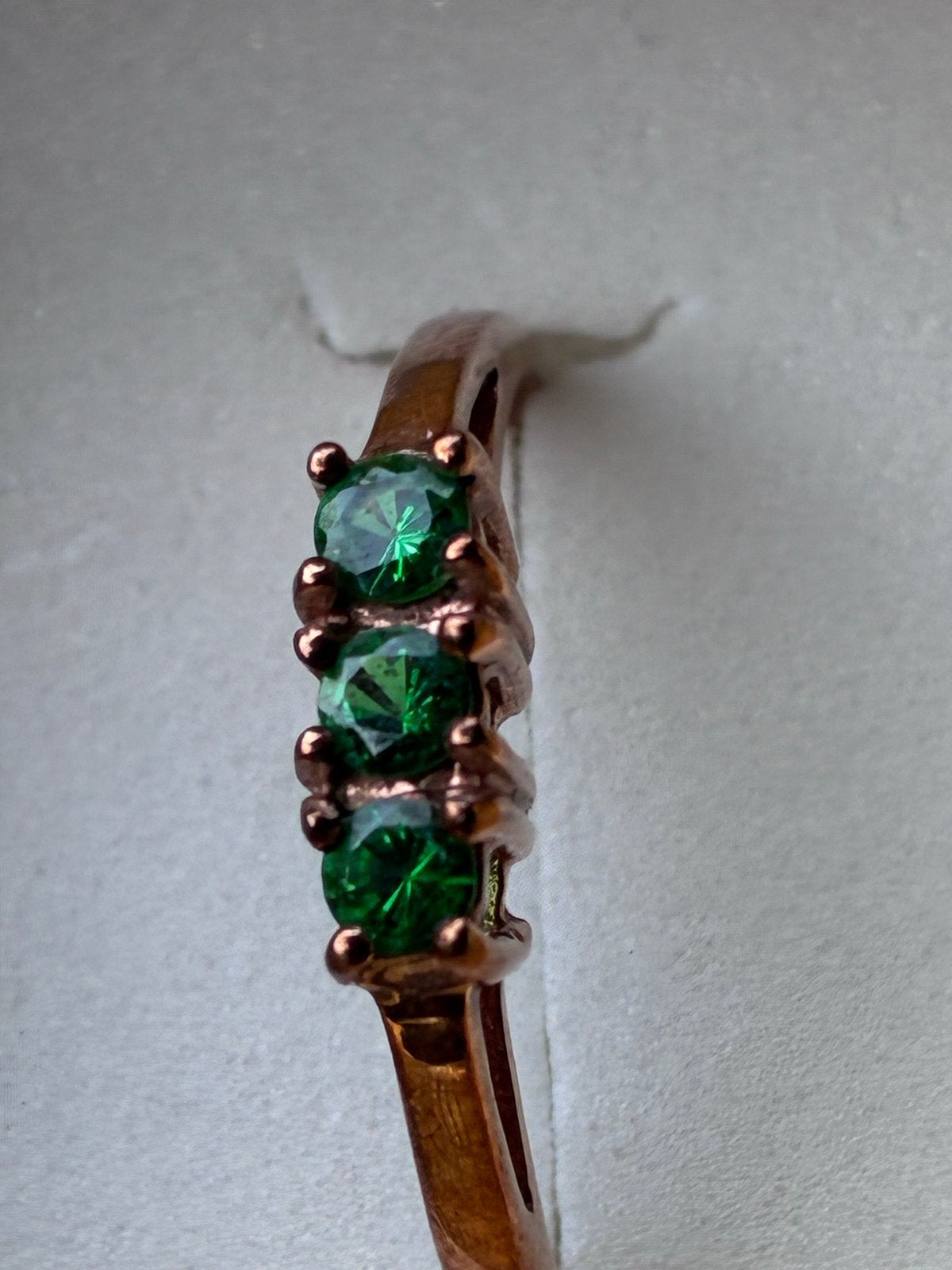 Rose goud met 3 steentjes, Sieraden, Tassen en Uiterlijk, Ringen, 19 tot 20, Ophalen of Verzenden, Zo goed als nieuw, Met edelsteen