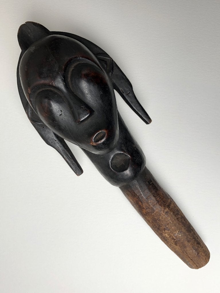 Groot Fang Byeri hoofd – Gabon – Afrikaans houten beeld, Antiek en Kunst, Hout, 50 cm, Zwart, Houtsnijwerk