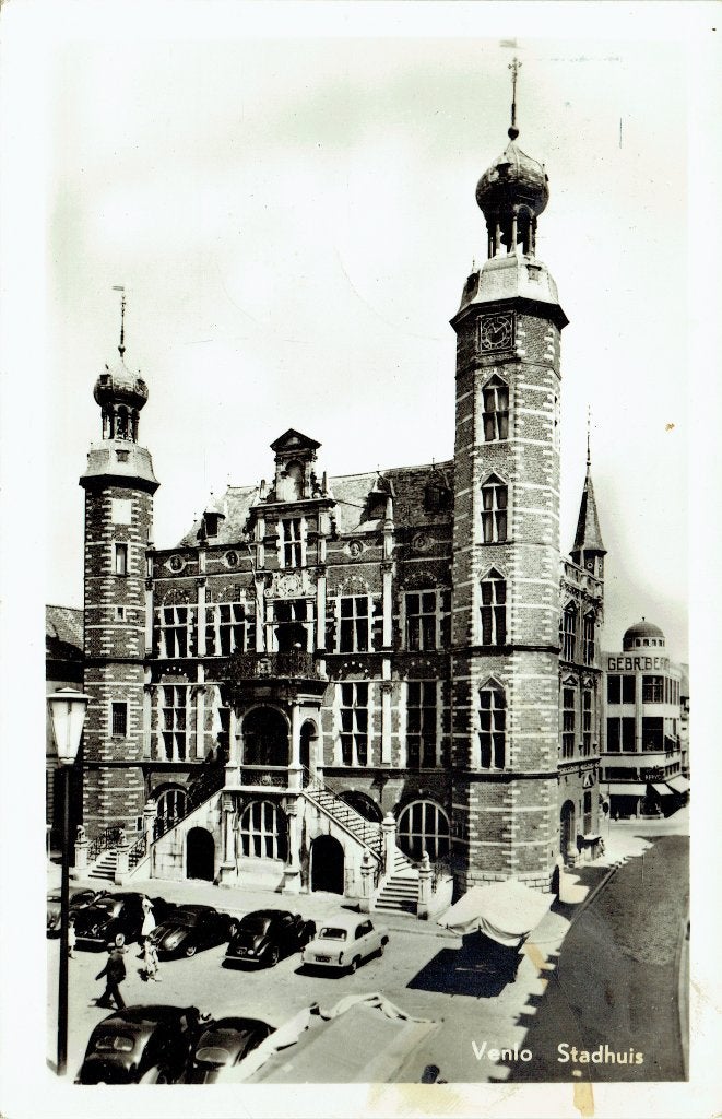 Ansichtkaart Venlo Stadhuis, Ophalen of Verzenden, 1940 tot 1960, Gelopen, Limburg