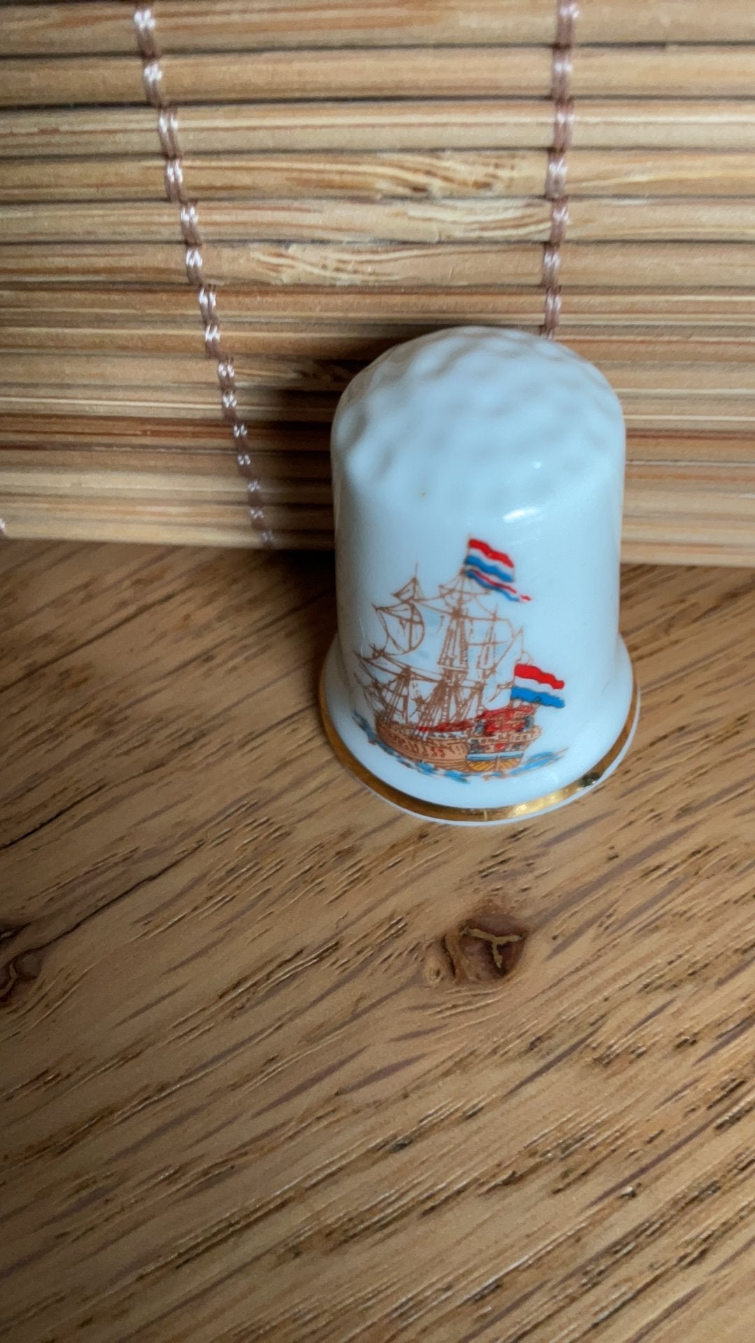 Batavia- werf - Lelystad vingerhoed vingerhoedje vingerhoed, Ophalen of Verzenden, Nieuw, Porselein, Nederland